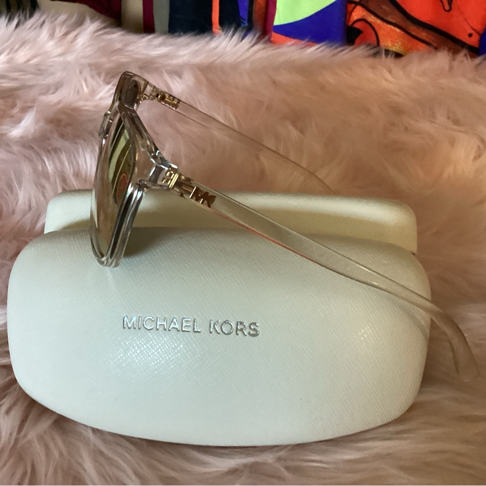 Michael Kors sunglasses with mirrored lenses in great condition with hard case - Picture 2 of 4